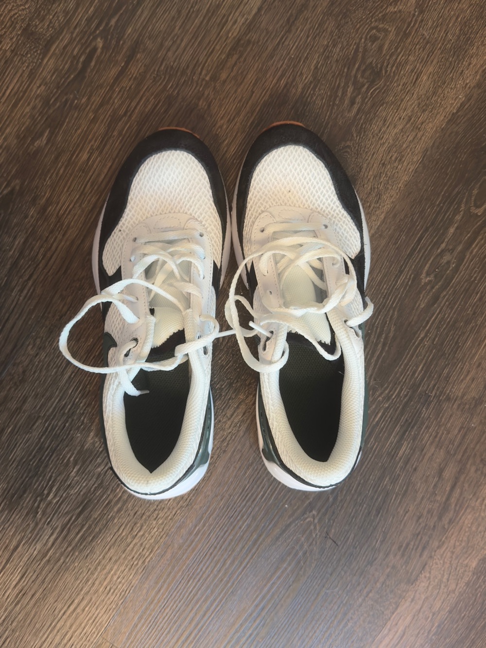 Nike Kids/Women White Black Green Air Max Sneakers - Picture 4 of 5